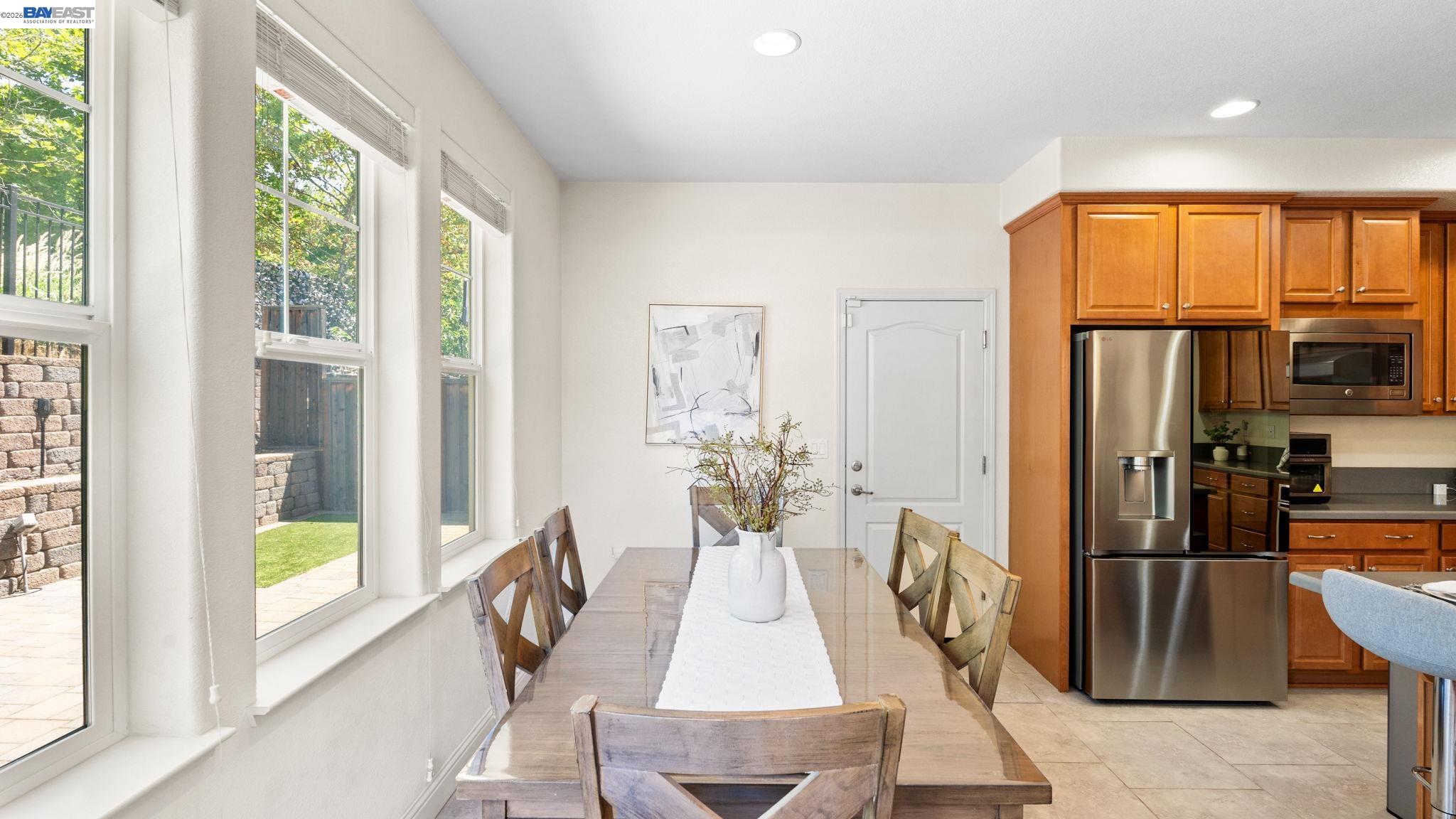3207 Vittoria Loop Dublin, CA 94568 - Photo 6 of 49