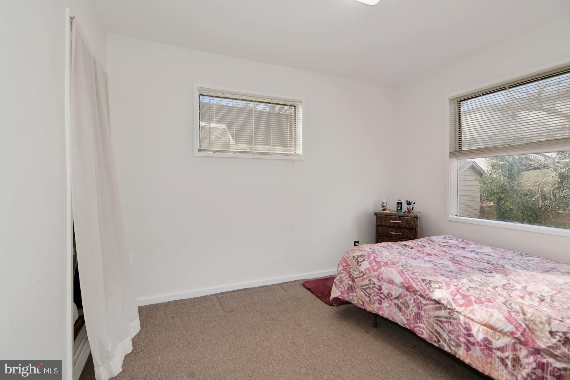 12120 Bluhill Road Silver Spring, MD 20902 - Photo 13 of 26 Gallery Image 13