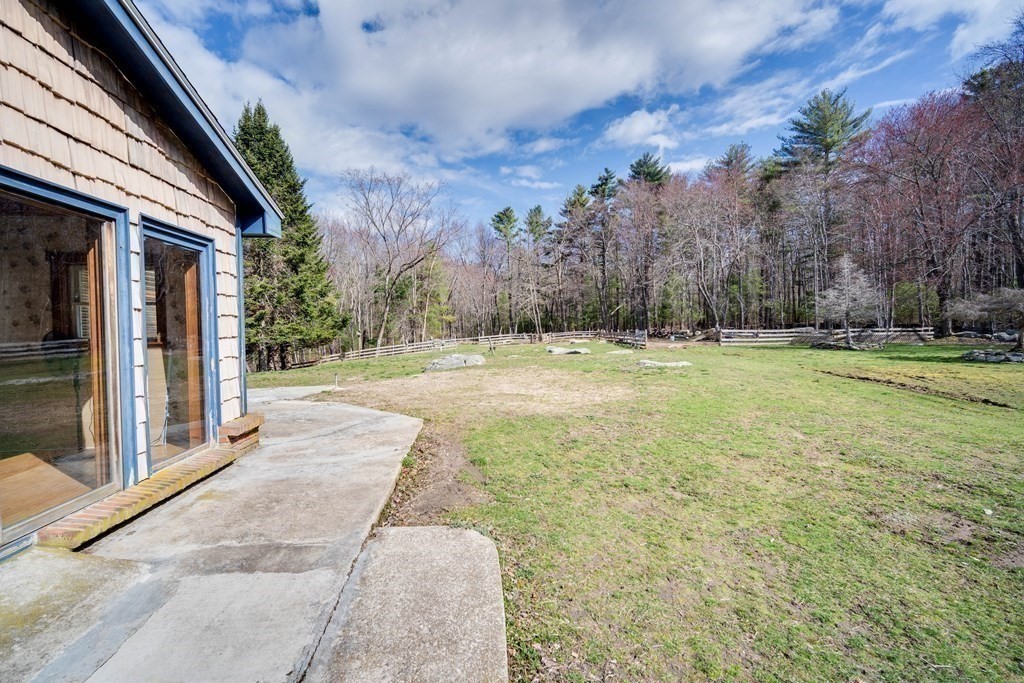 25 Cummings Road Ware, MA 01082 - Photo 4 of 39