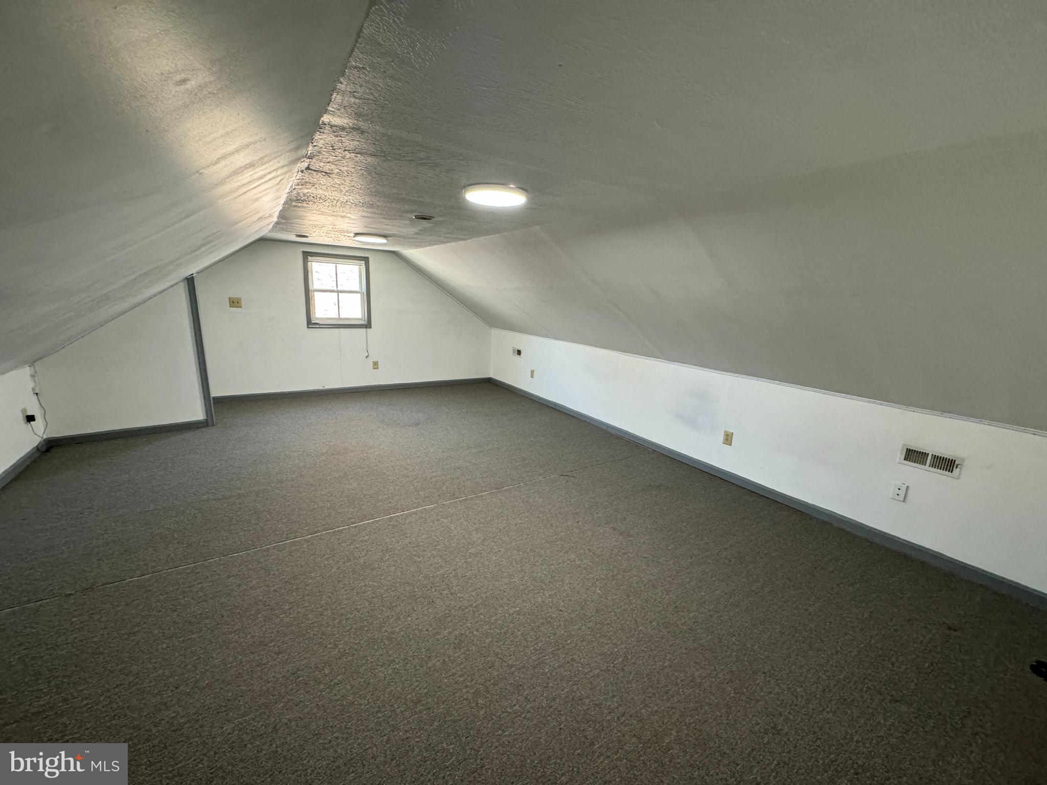413 South Braddock Street Winchester, VA 22601 - Photo 17 of 20 a view of a garage