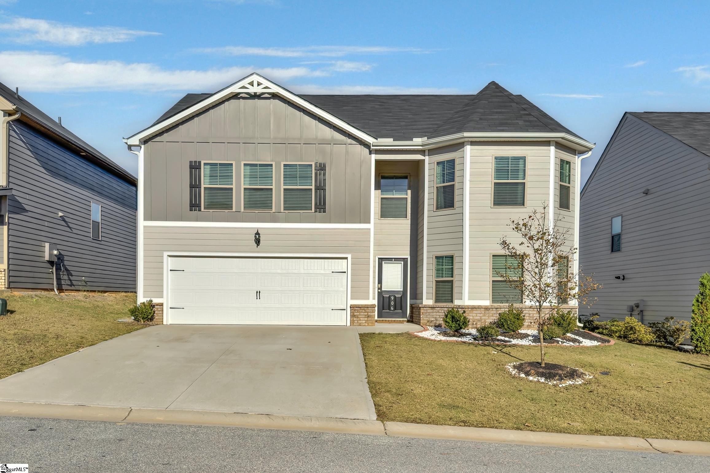 906 Equine Drive Moore, SC 29369 - Photo 2 of 30