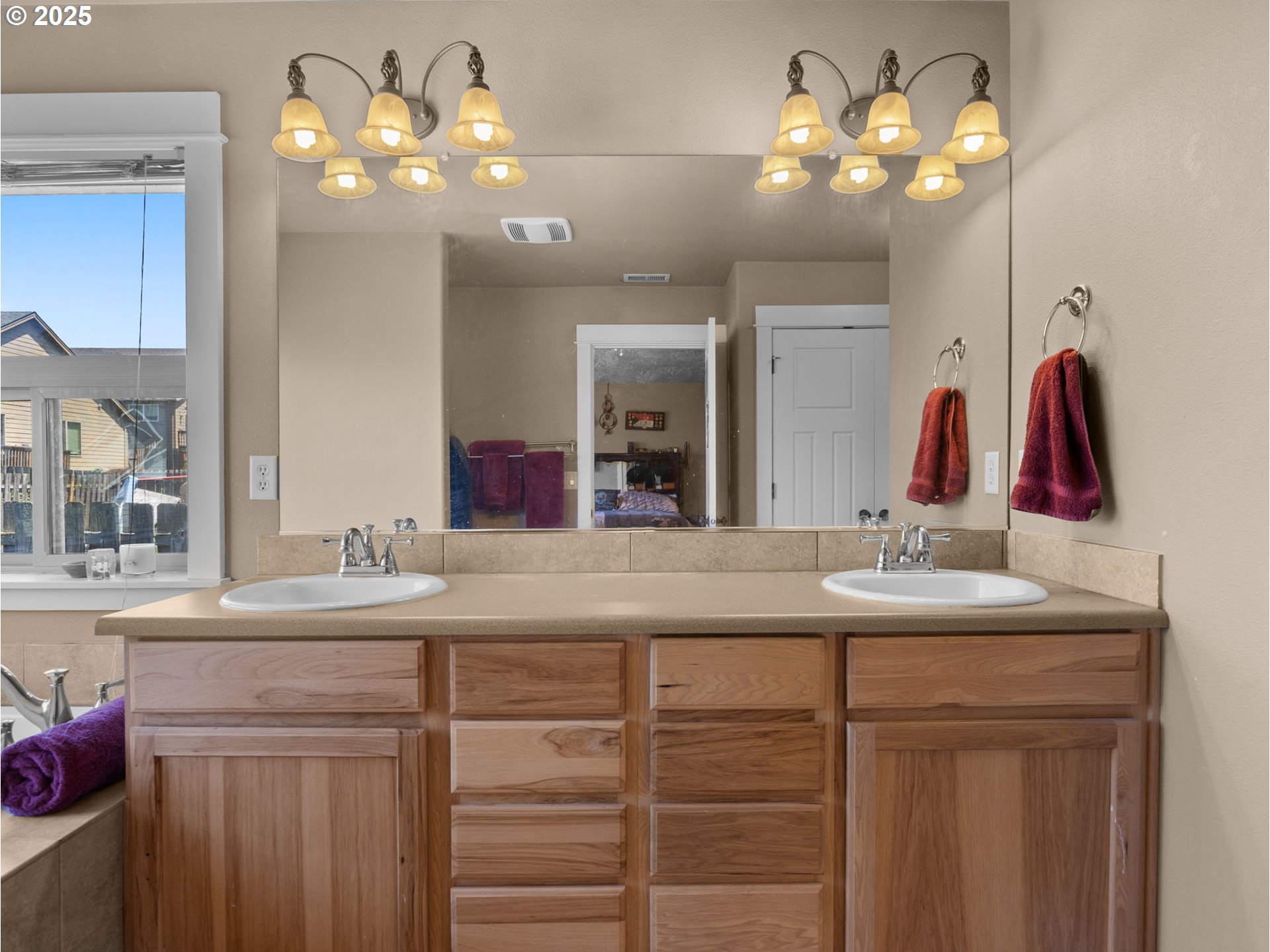 18653 Van Fleet Avenue Sandy, OR 97055 - Photo 33 of 48 a bathroom with a sink vanity and a mirror