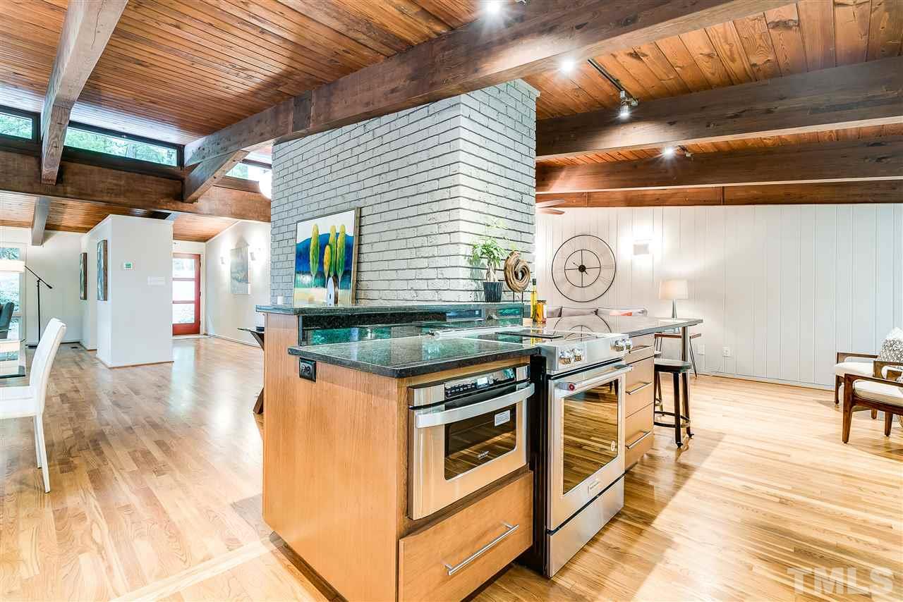 4901 Whitfield Road Durham, NC 27707 - Photo 10 of 25