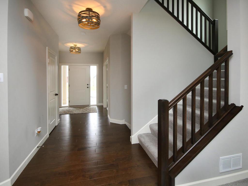 356 Cross Circle Dundas, MN 55019 - Photo 3 of 25