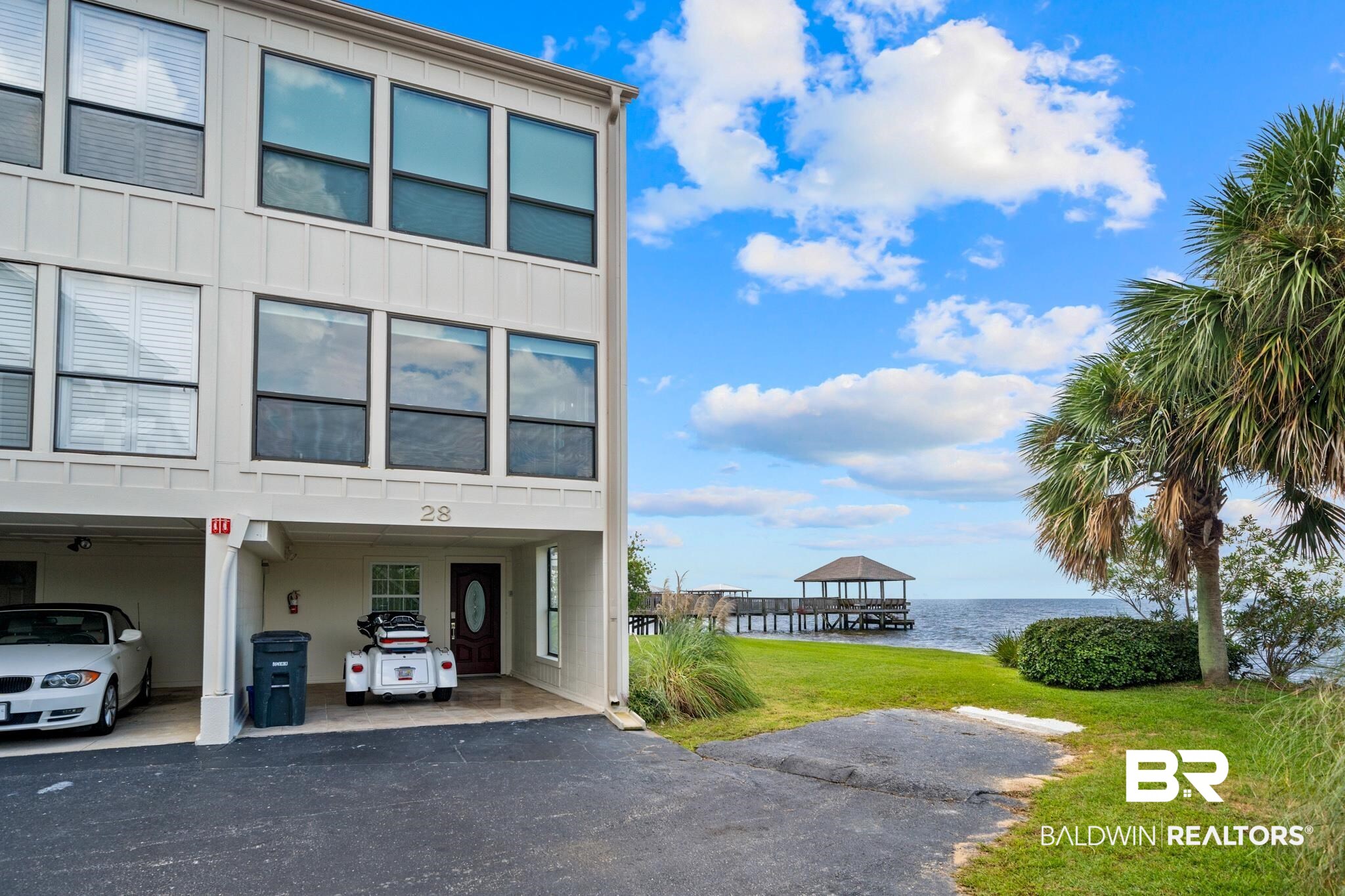 710 South Mobile Street, Unit 28 Fairhope, AL 36532 - Photo 3 of 45 End Unit Parking