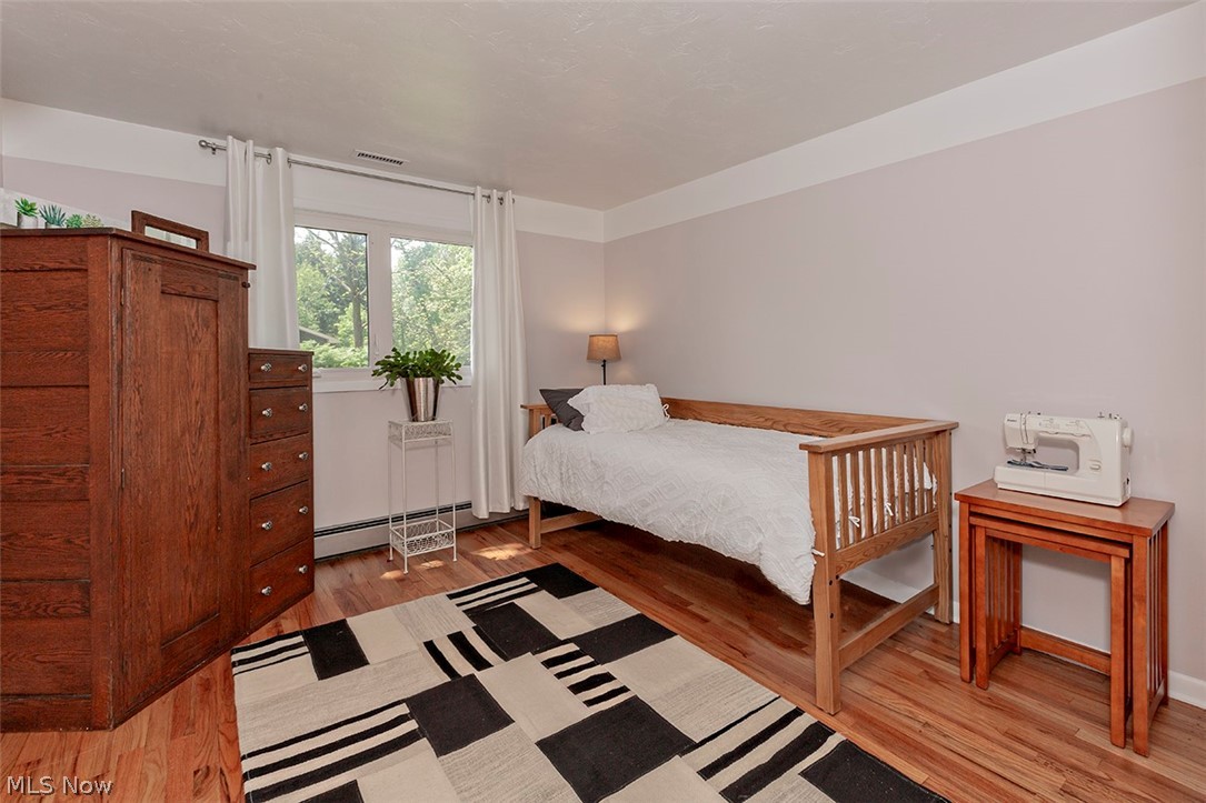4536 Anderson Road Cleveland, OH 44121 - Photo 25 of 35