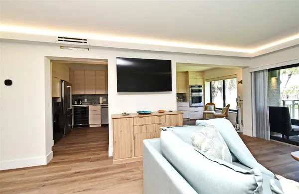$4,500 | 4501 South Atlantic Avenue, Unit 215, New Smyrna Beach, FL 32169