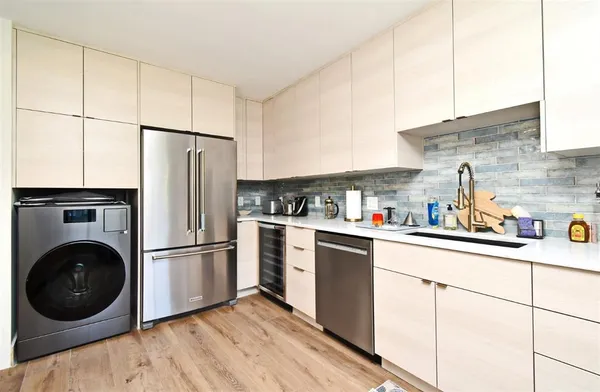 $4,500 | 4501 South Atlantic Avenue, Unit 215, New Smyrna Beach, FL 32169