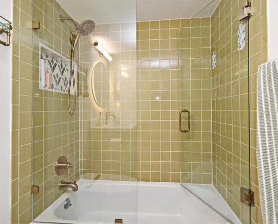 $4,500 | 4501 South Atlantic Avenue, Unit 215, New Smyrna Beach, FL 32169