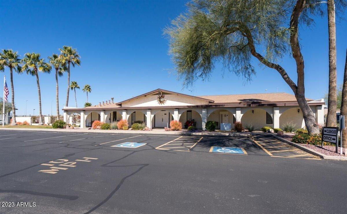 3270 South Goldfield Road, Unit 811 Apache Junction, AZ 85119 - Photo 17 of 24 Clubhouse-Office