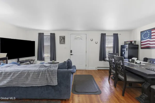 $440,000 | 143-147 Glenmont Road, Bethlehem, NY 12077