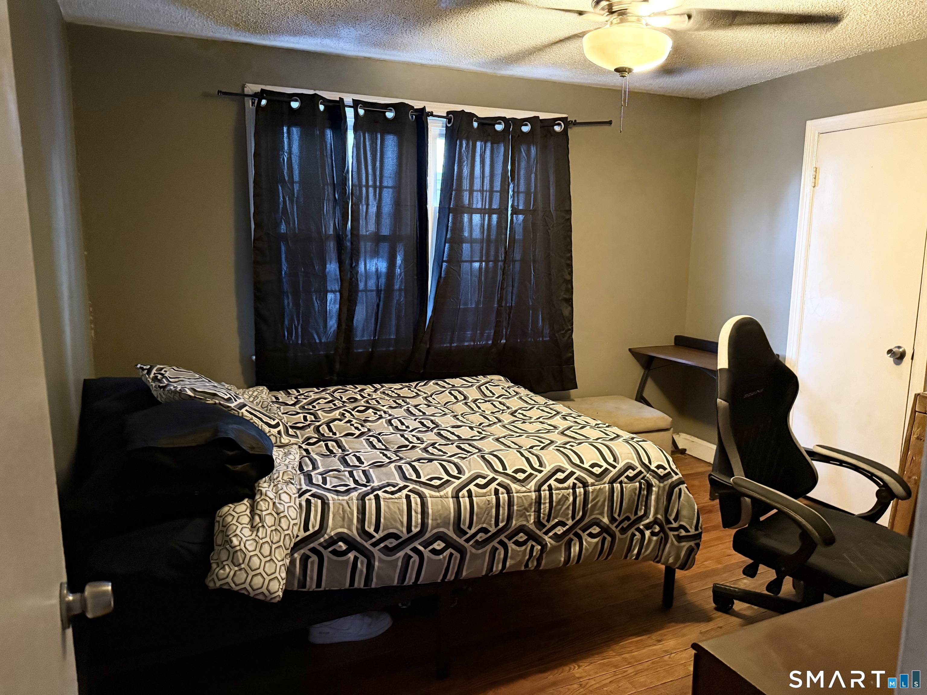 203 Spring Street Meriden, CT 06451 - Photo 10 of 19