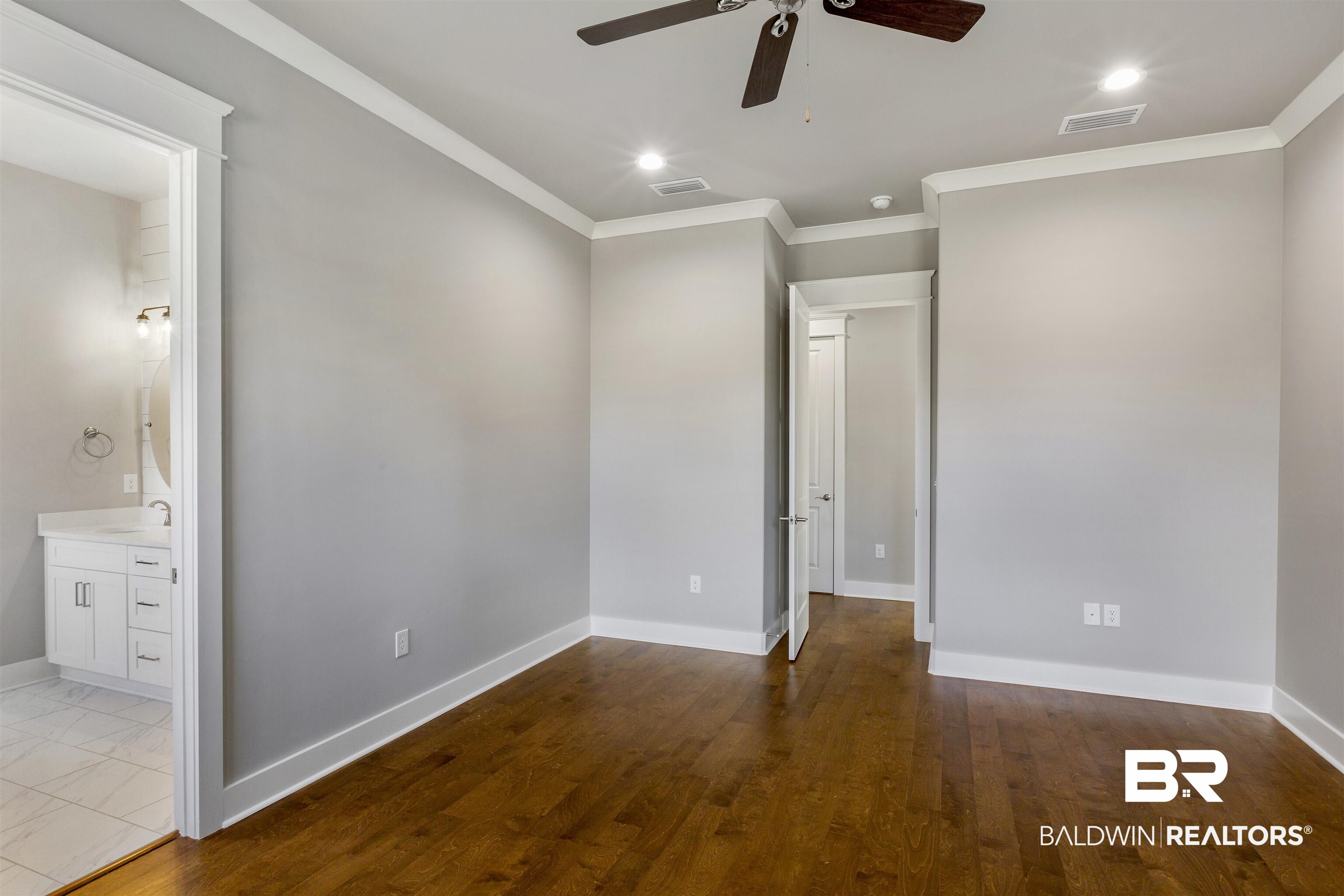 19726 Bunker Loop Fairhope, AL 36532 - Photo 15 of 29 Primary Bedroom