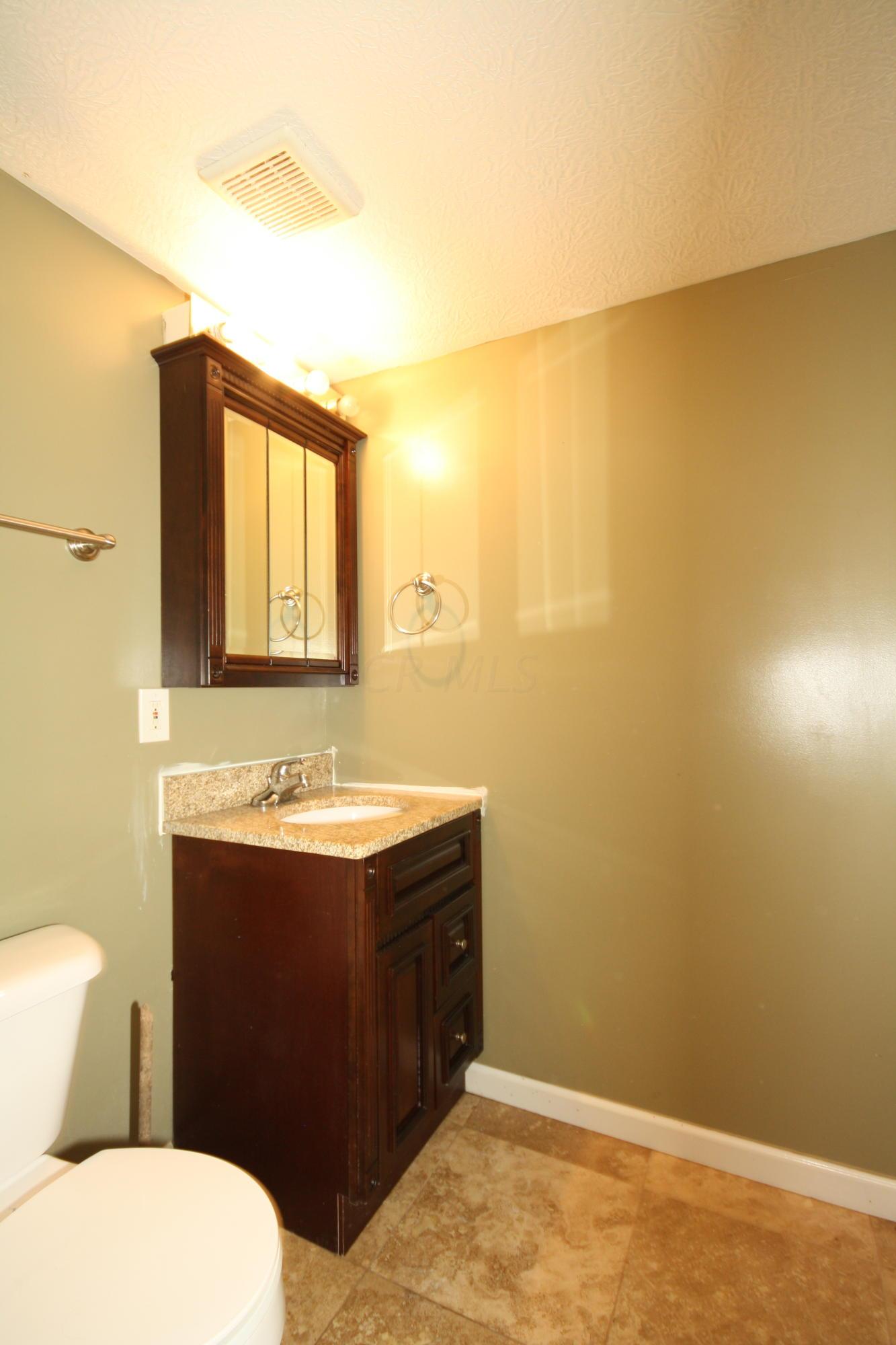 337 North Stygler Road Columbus, OH 43230 - Photo 11 of 21
