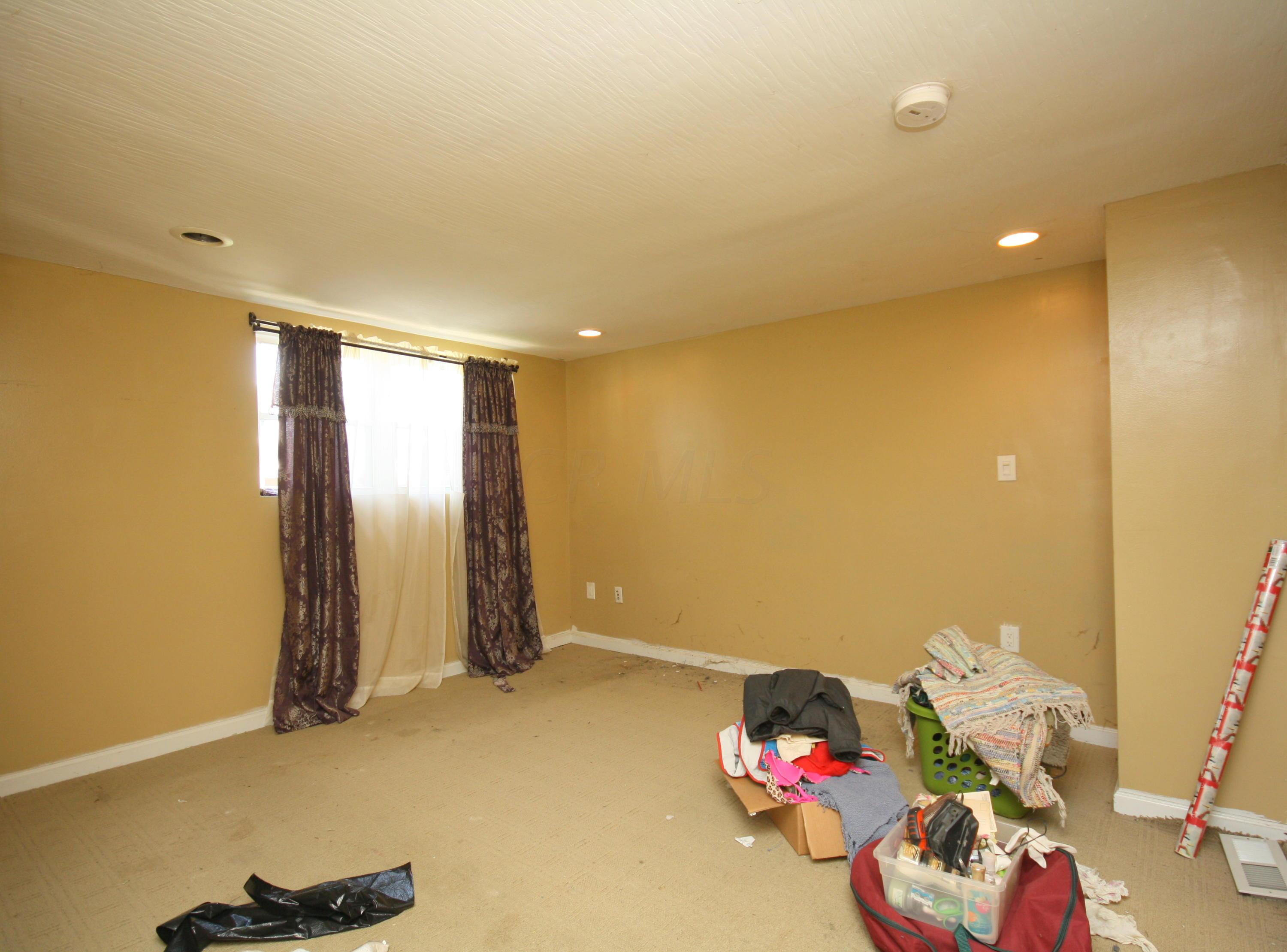 337 North Stygler Road Columbus, OH 43230 - Photo 9 of 21