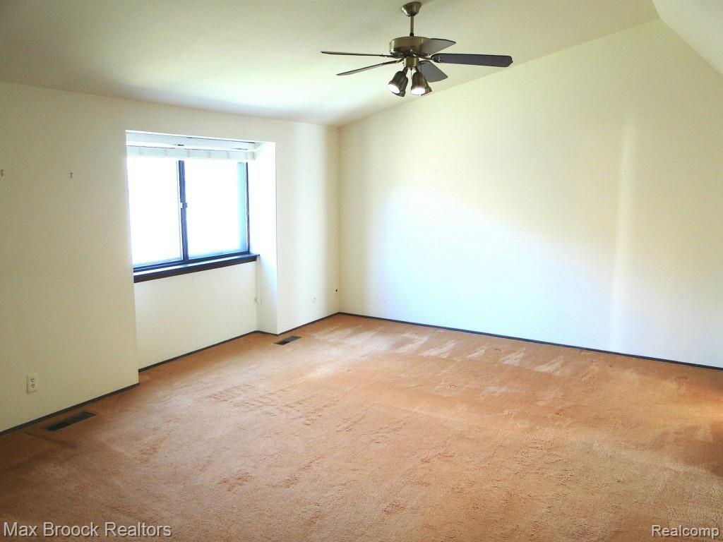 177 East Long Lake Road Bloomfield Hills, MI 48304 - Photo 23 of 30