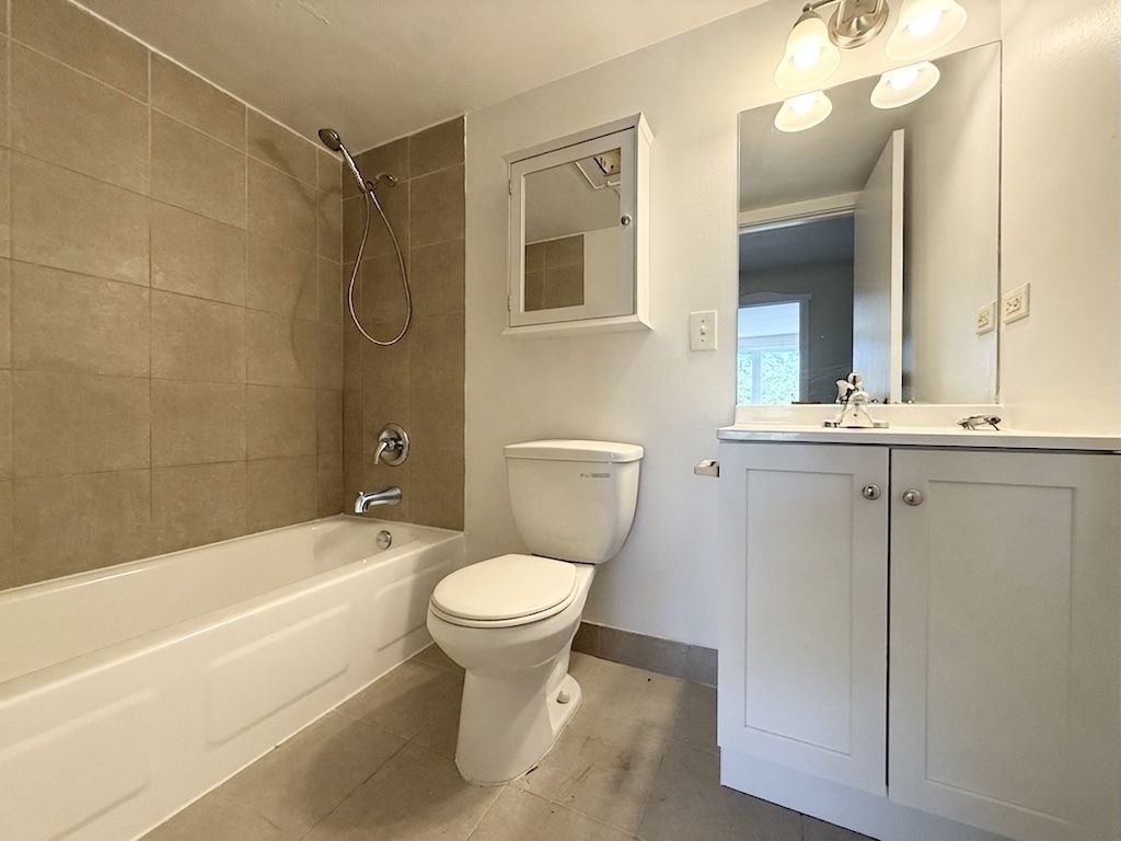 1 Renaissance Place, Unit 505 Palatine, IL 60067 - Photo 12 of 13