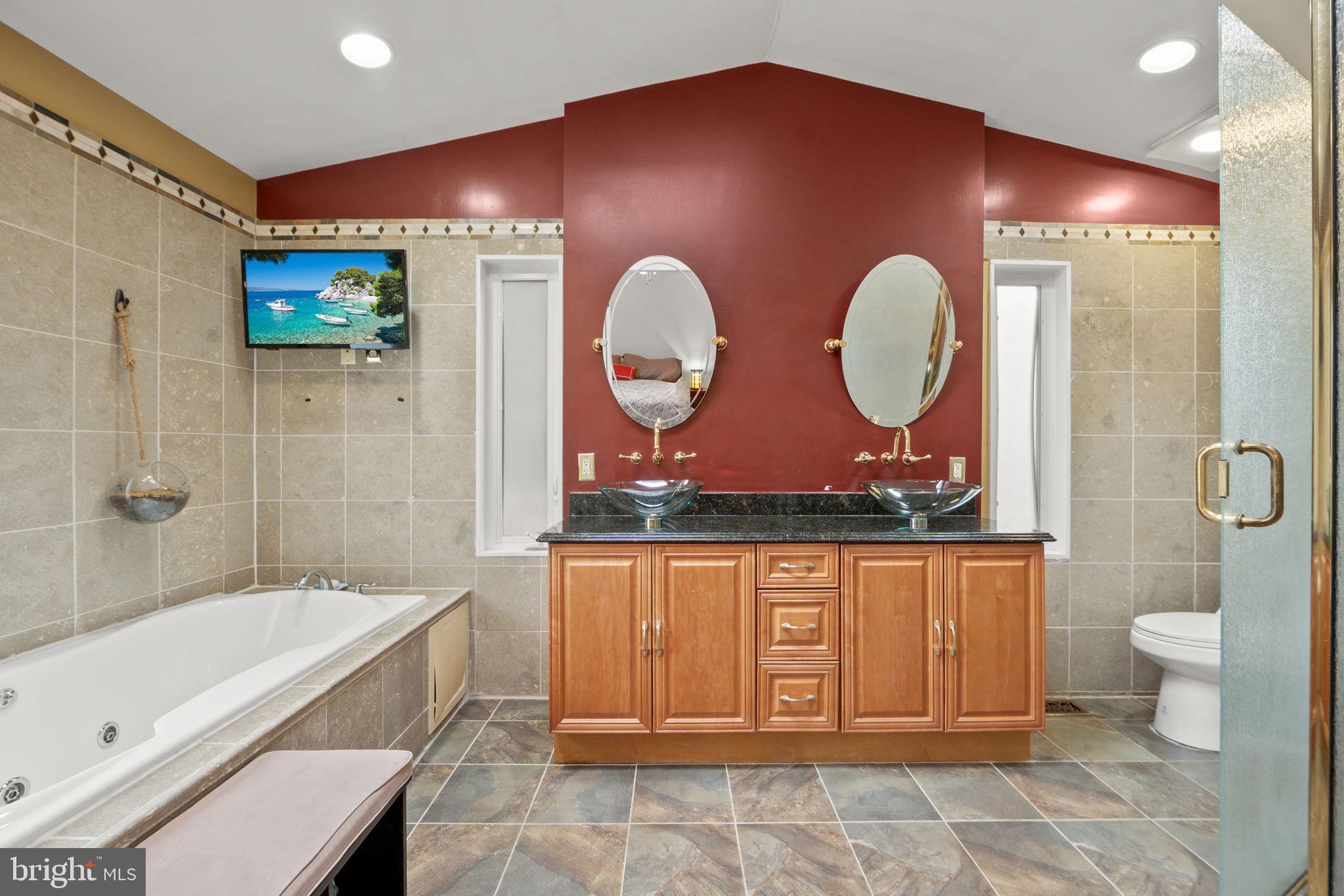 10505 Cascade Place Silver Spring, MD 20902 - Photo 11 of 39 Gallery Image 11