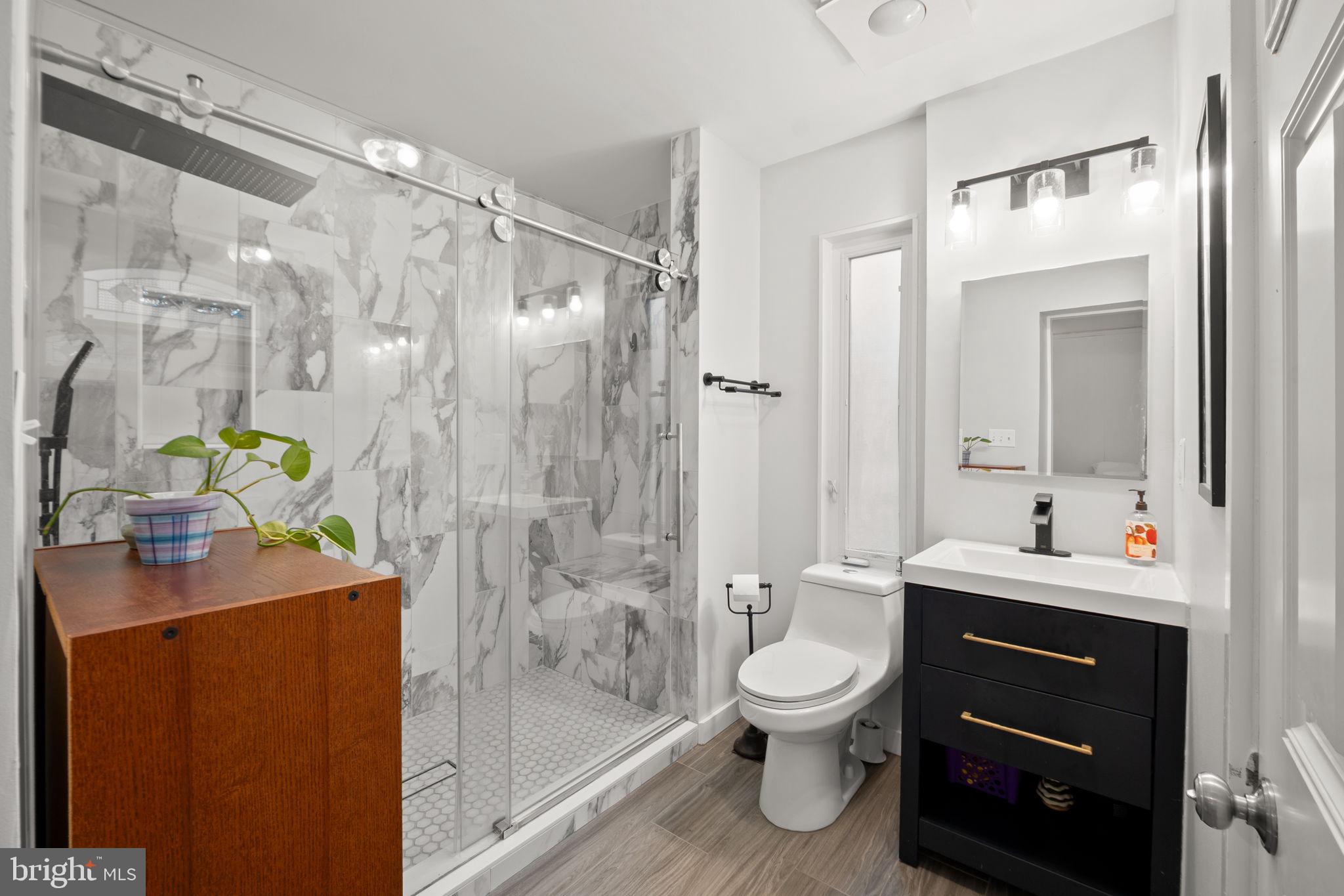 10505 Cascade Place Silver Spring, MD 20902 - Photo 15 of 39 Gallery Image 15