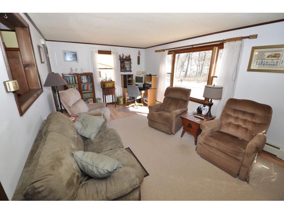 7 New Road Goffstown, NH 03045 - Photo 4 of 9