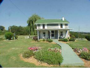 1365 Pitt Loop Chuckey, TN 37641 - Photo 1 of 6 Photo 1