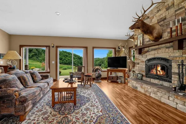 $2,950,000 | N7534 Skoy Road, Farmington, WI 54644
