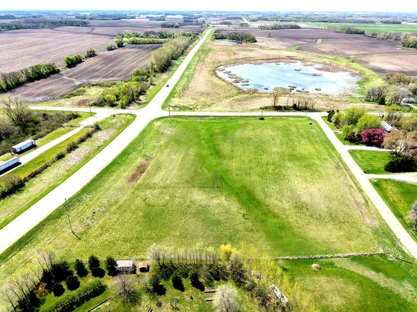 $49,900 | 1 Wildwood Circle, Albert Lea, MN 56007