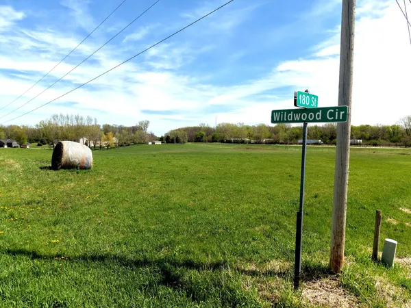 $49,900 | 1 Wildwood Circle, Albert Lea, MN 56007