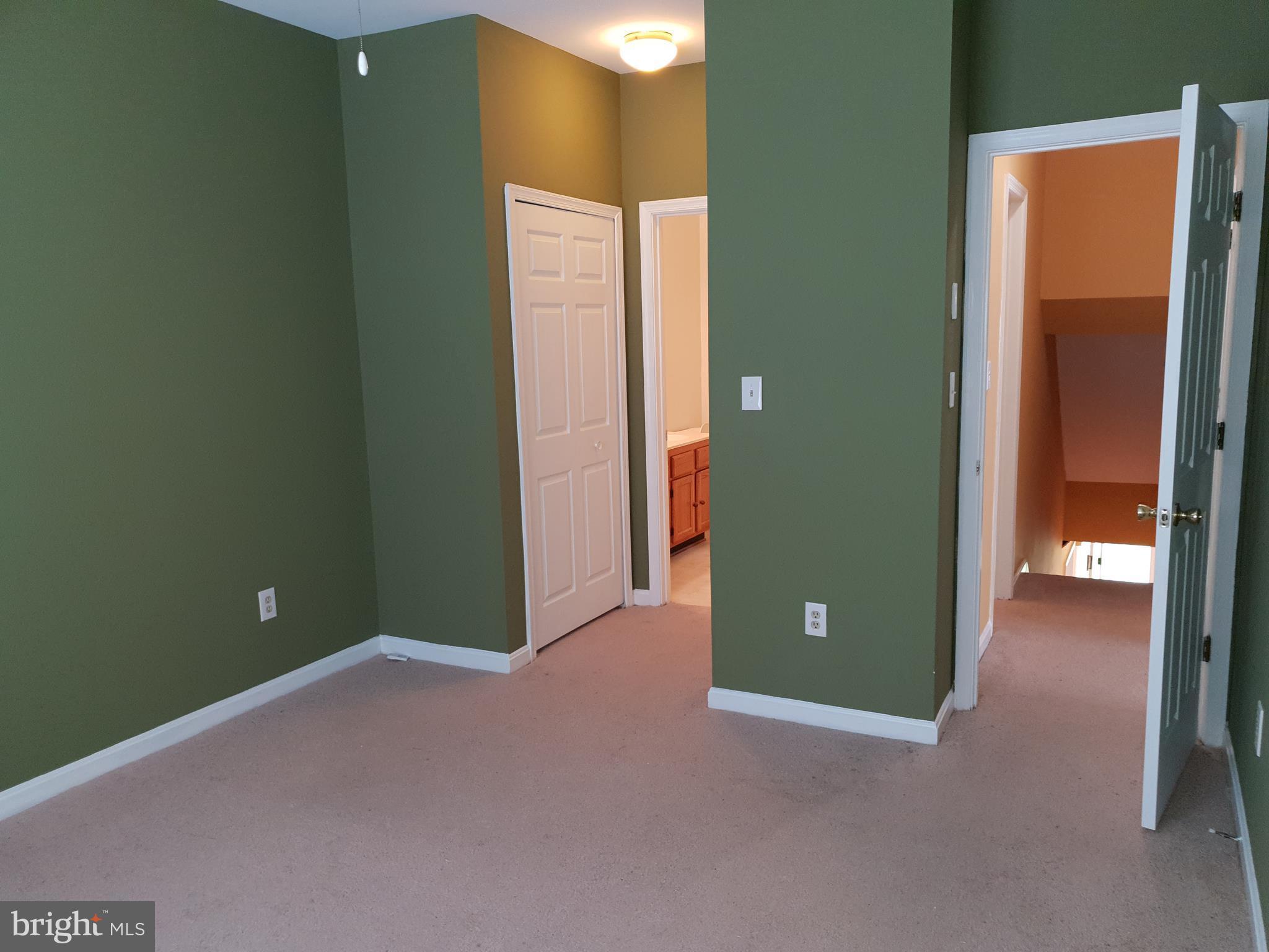 19922 Gateshead Circle, Unit 21 Germantown, MD 20876 - Photo 13 of 25 Bedroom (Master)