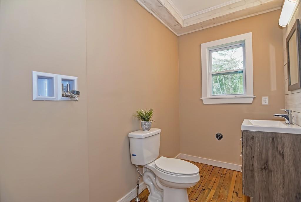 137 County Road Marion, MA 02738 - Photo 11 of 35 Gallery Image 11