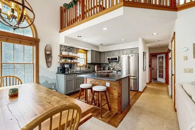 $625,000 | 73 B Kingswood Road, West Dover, VT 05356