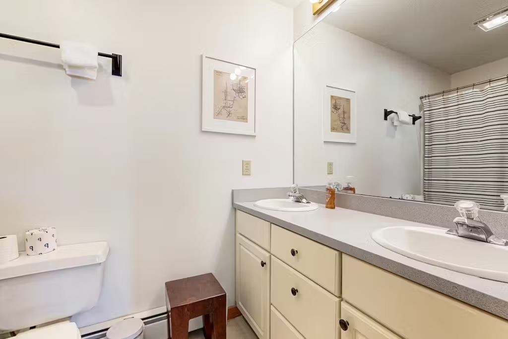 73 B Kingswood Road West Dover, VT 05356 - Photo 26 of 50