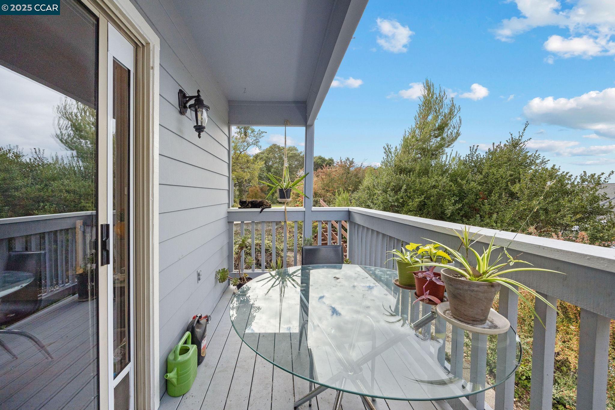 624 Primrose Terrace Pinole, CA 94564 - Photo 23 of 44