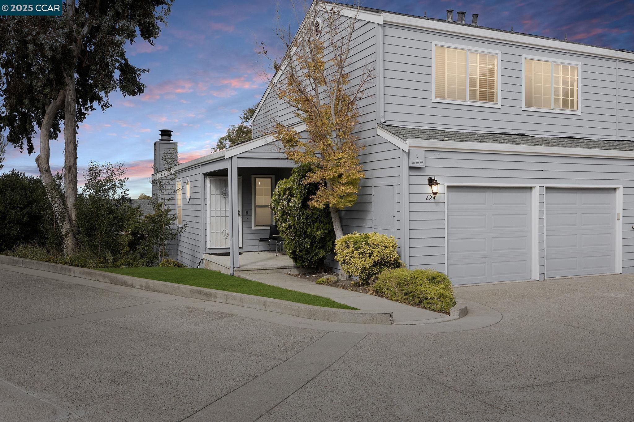 624 Primrose Terrace Pinole, CA 94564 - Photo 3 of 44