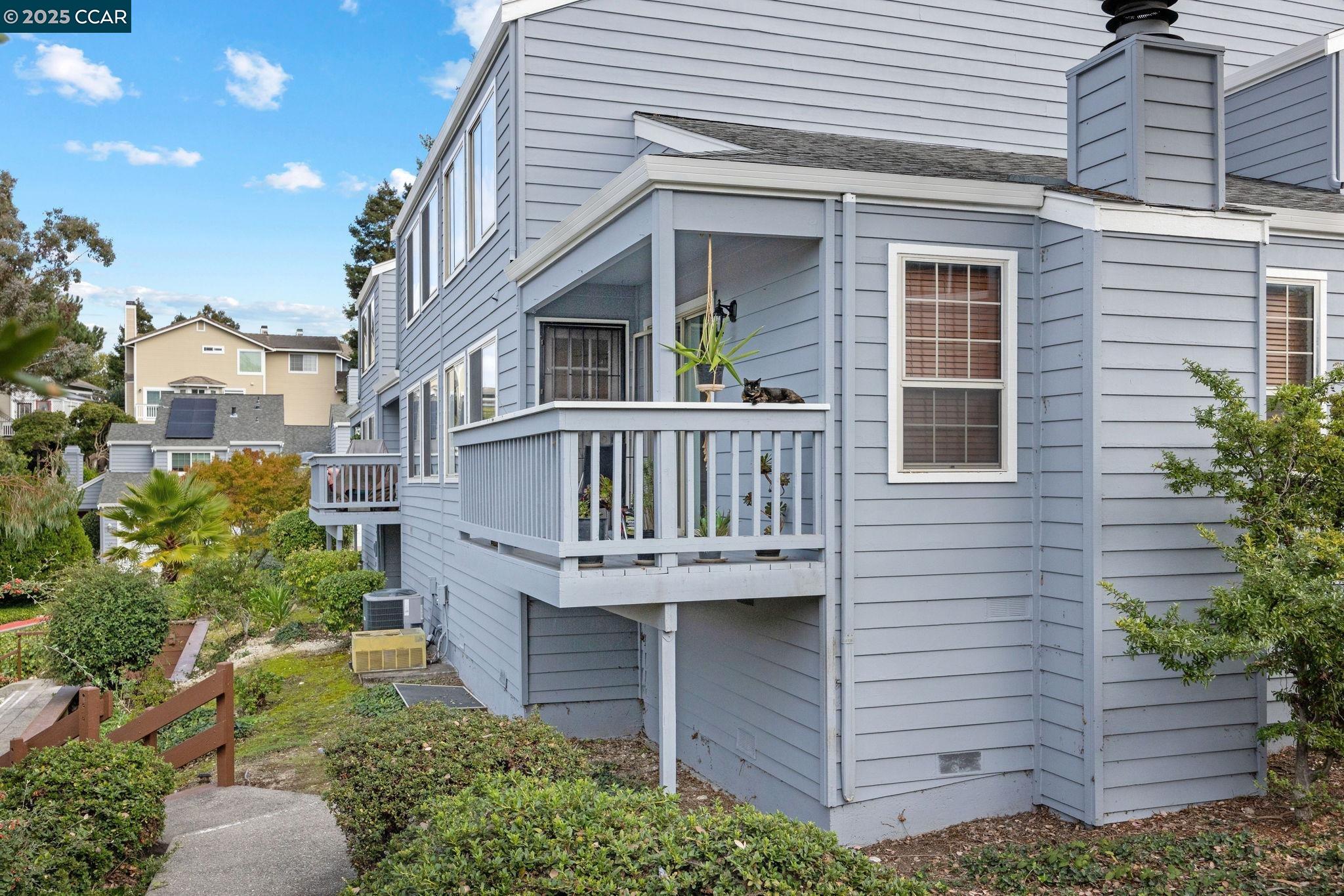 624 Primrose Terrace Pinole, CA 94564 - Photo 32 of 44