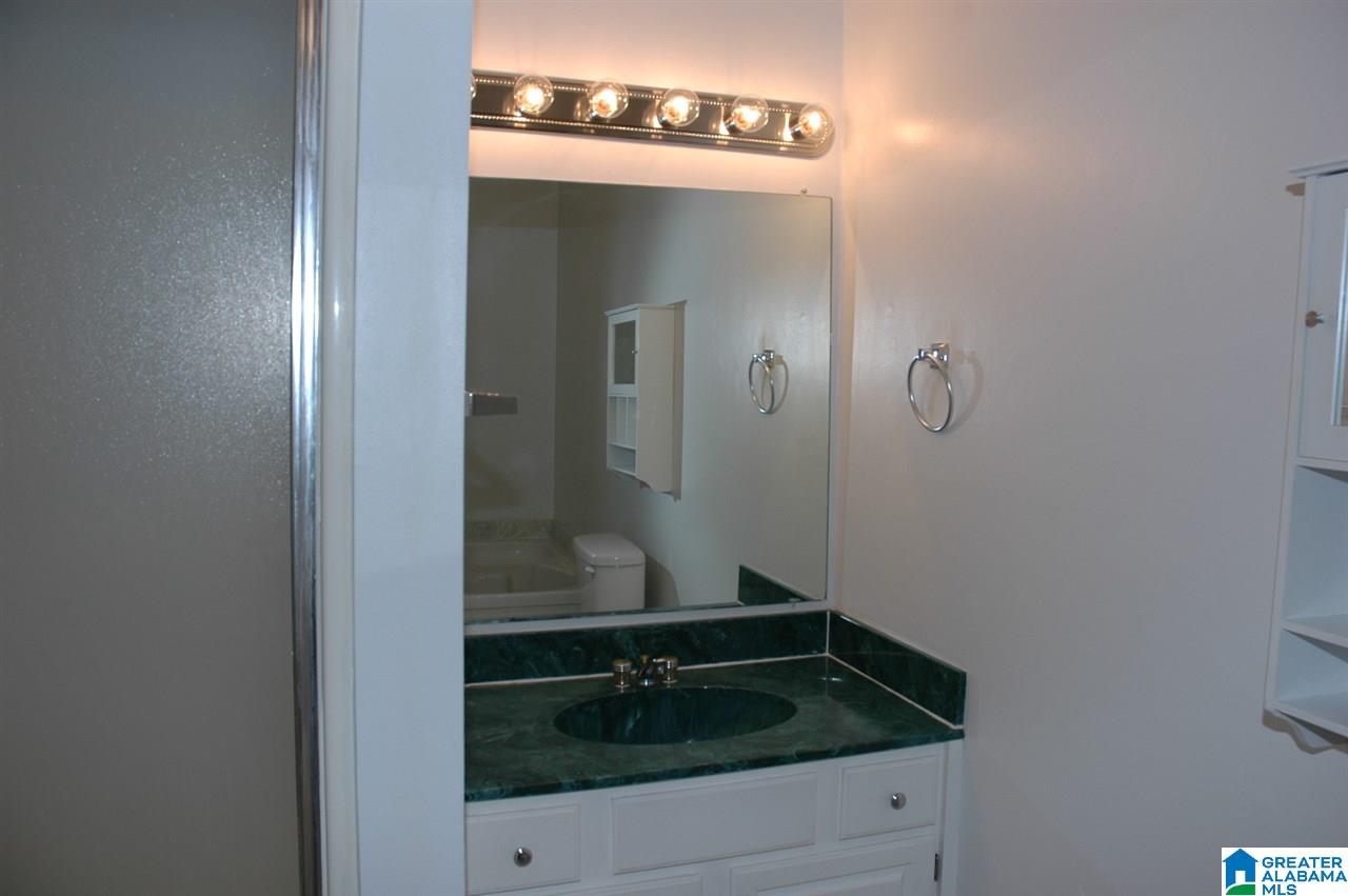 829 Twin Ridge Drive Gardendale, AL 35071 - Photo 15 of 38