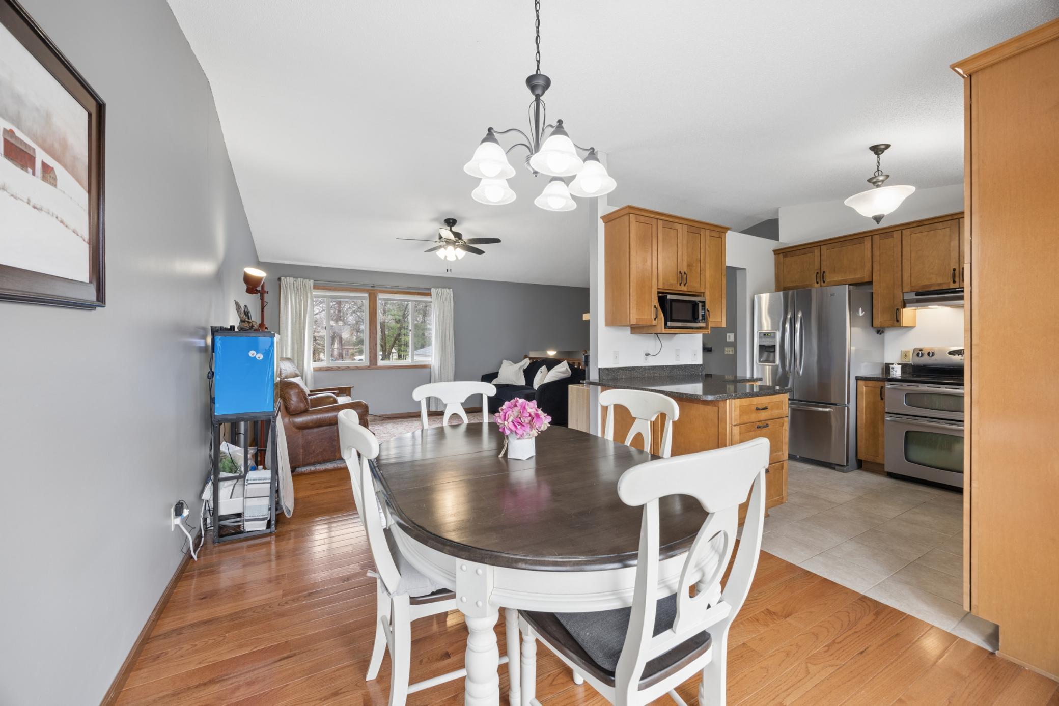 5664 Turtle Lake Road Shoreview, MN 55126 - Photo 7 of 28