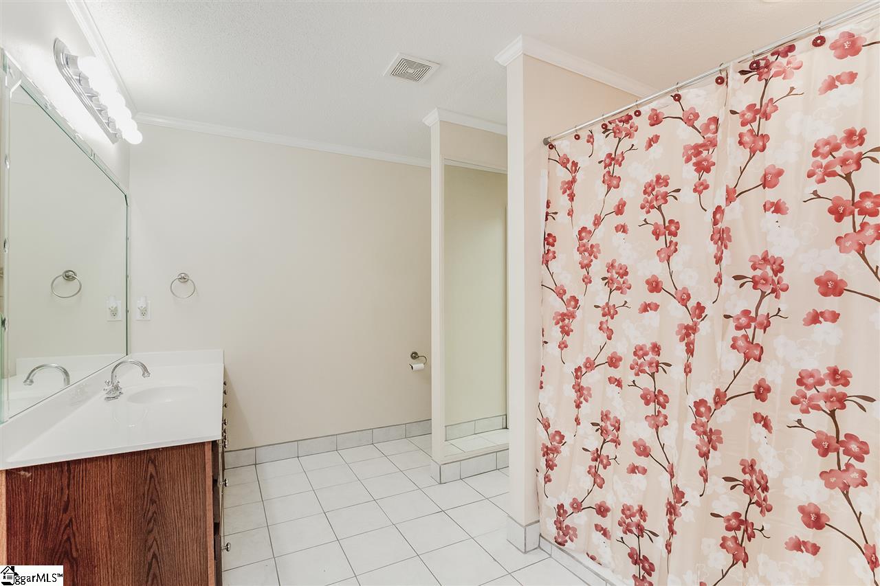 360 Gibbs Road Wellford, SC 29385 - Photo 21 of 35 Gallery Image 21