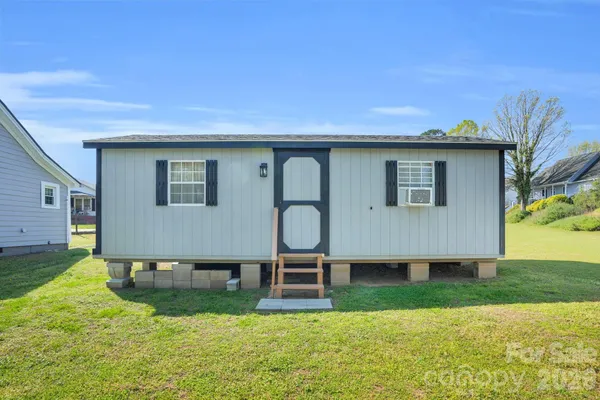 $205,000 | 43 Mandalay Place Southwest, Concord, NC 28027