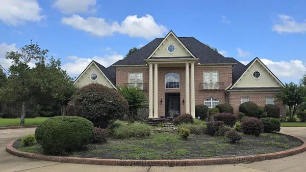 $927,360 | 160 Monterey Mills Cove, Collierville, TN 38017