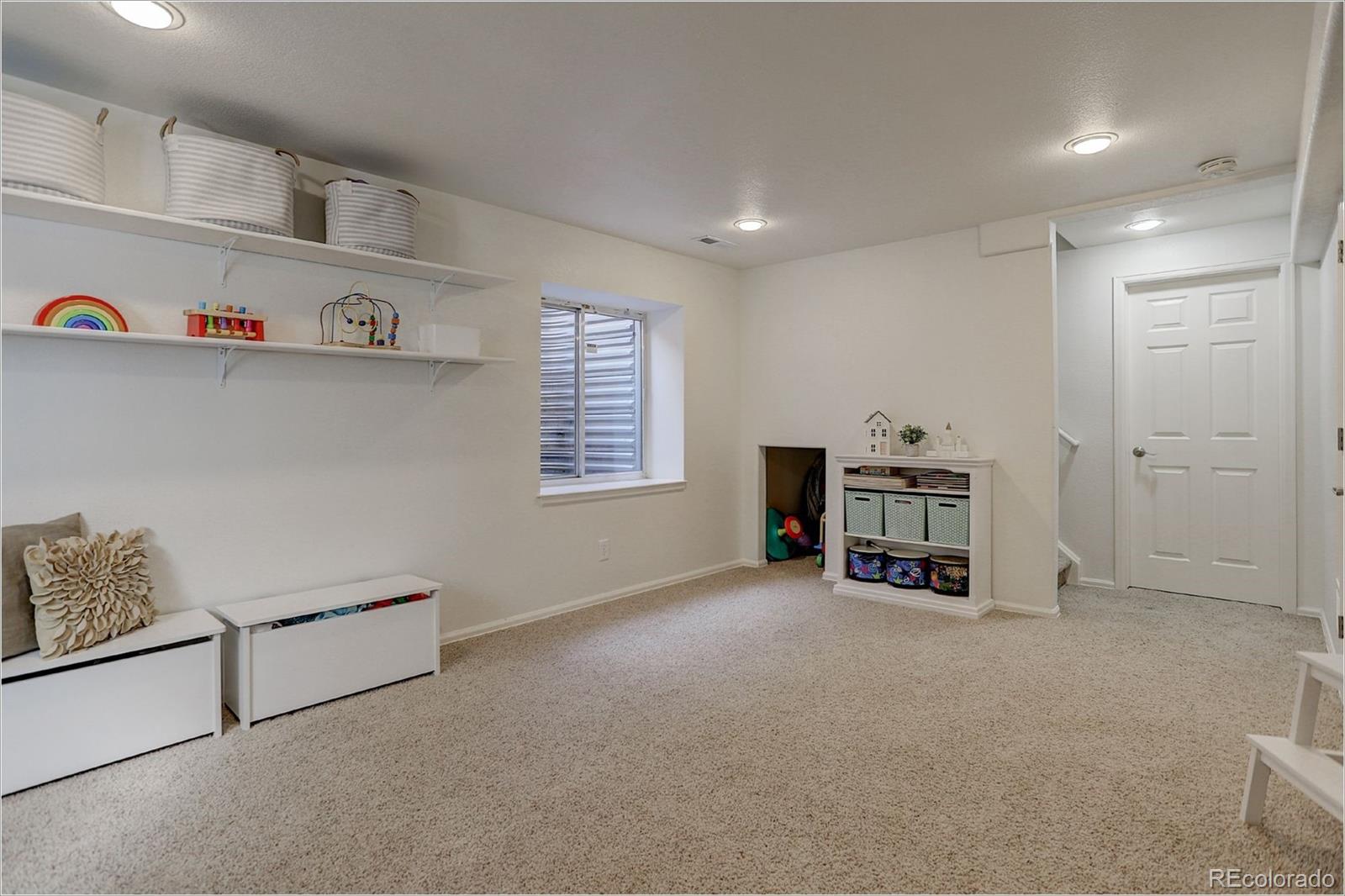 9340 Desert Willow Road Highlands Ranch, CO 80129 - Photo 31 of 38 Gallery Image 31