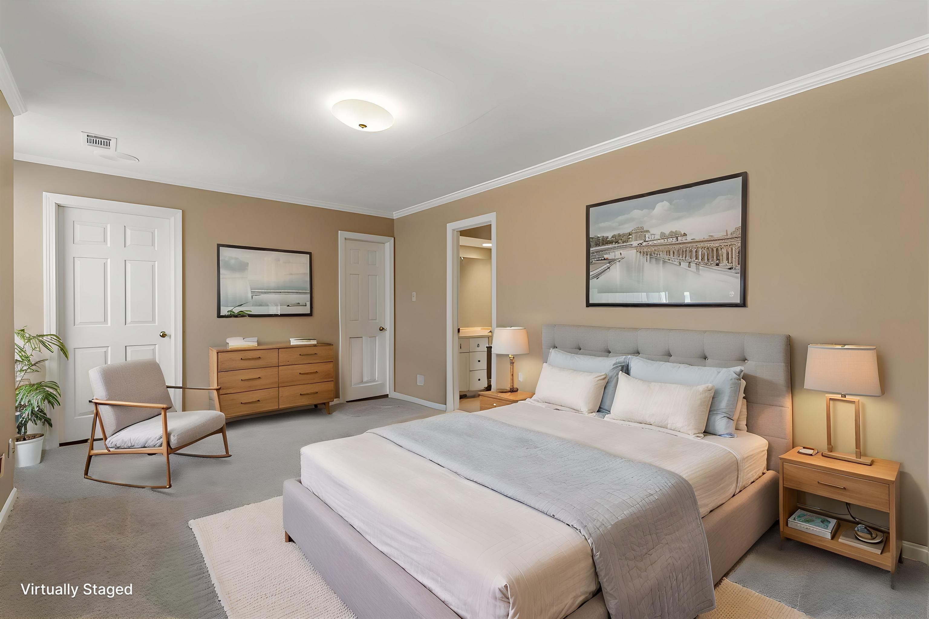 356 North Walnut Bend Road Memphis, TN 38018 - Photo 20 of 37 16x11 Bedroom 3 with walk-in closet and door to 16x09 Office/Bonus Room. Versatile space ideal for guests, work, or play.