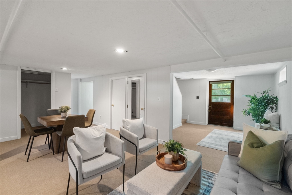 17 Paul Revere Road Sharon, MA 02067 - Photo 24 of 31 Gallery Image 24