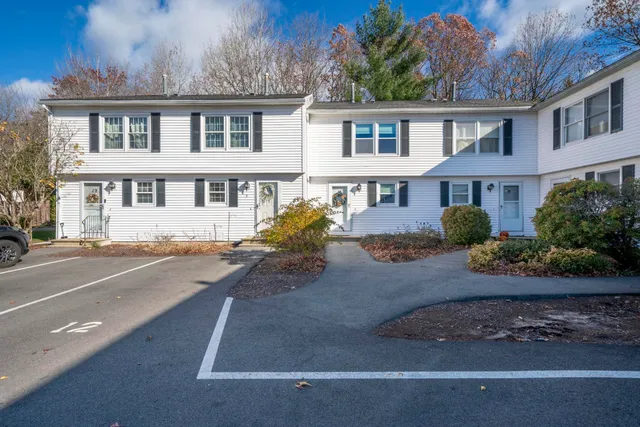 $299,900 | 50 Edward J Roy Drive, Unit 10, Manchester, NH 03104