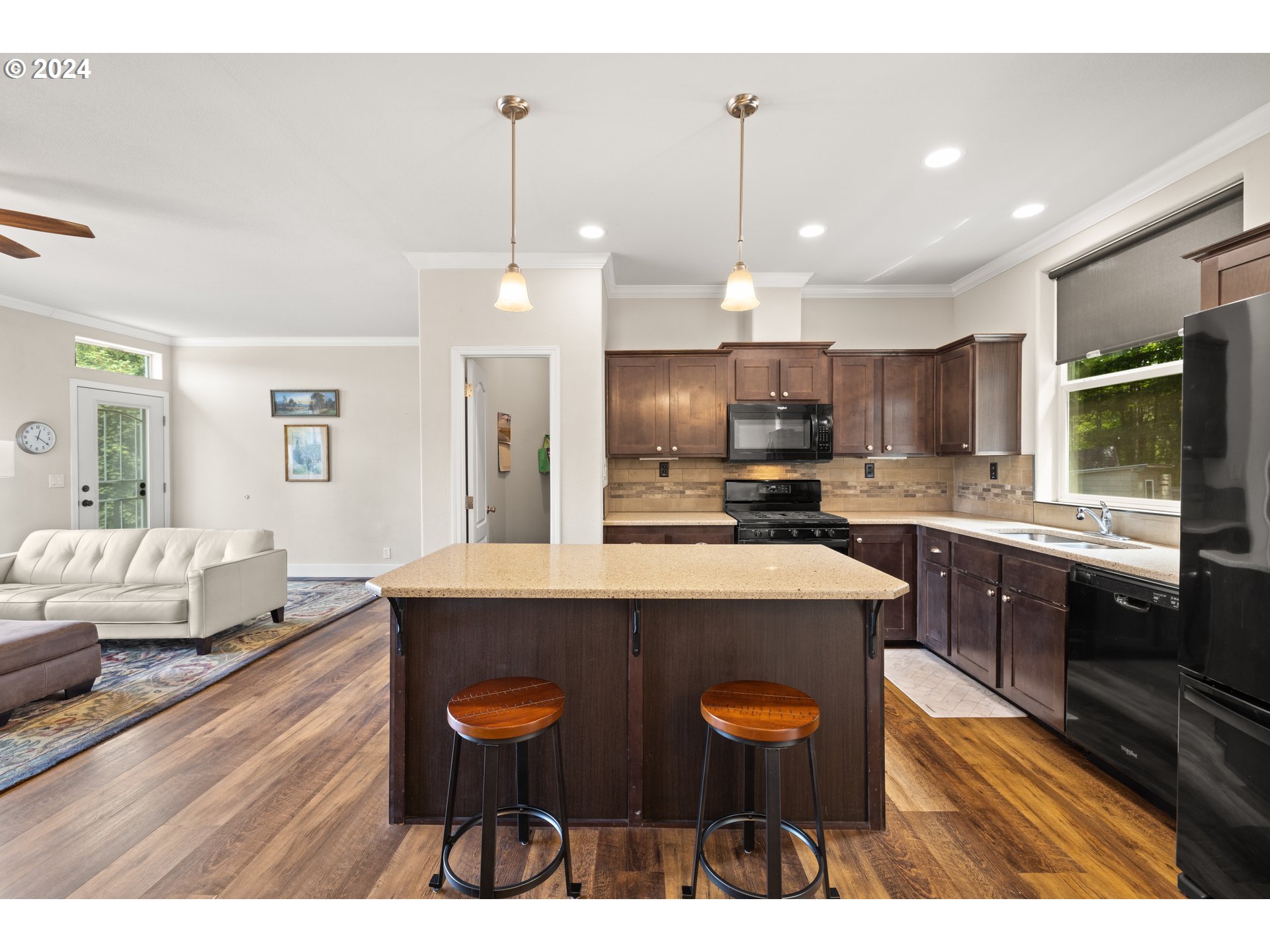 24343 Northwest Ridge Road Forest Grove, OR 97116 - Photo 24 of 48 Kitchen/Living Room