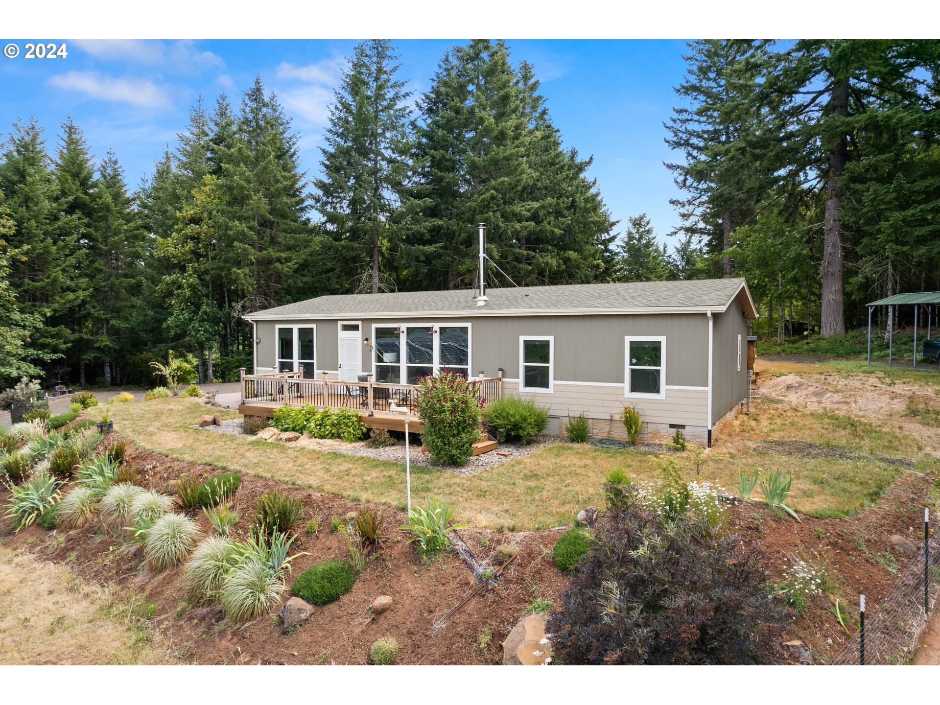 24343 Northwest Ridge Road Forest Grove, OR 97116 - Photo 5 of 48 Gallery Image 5