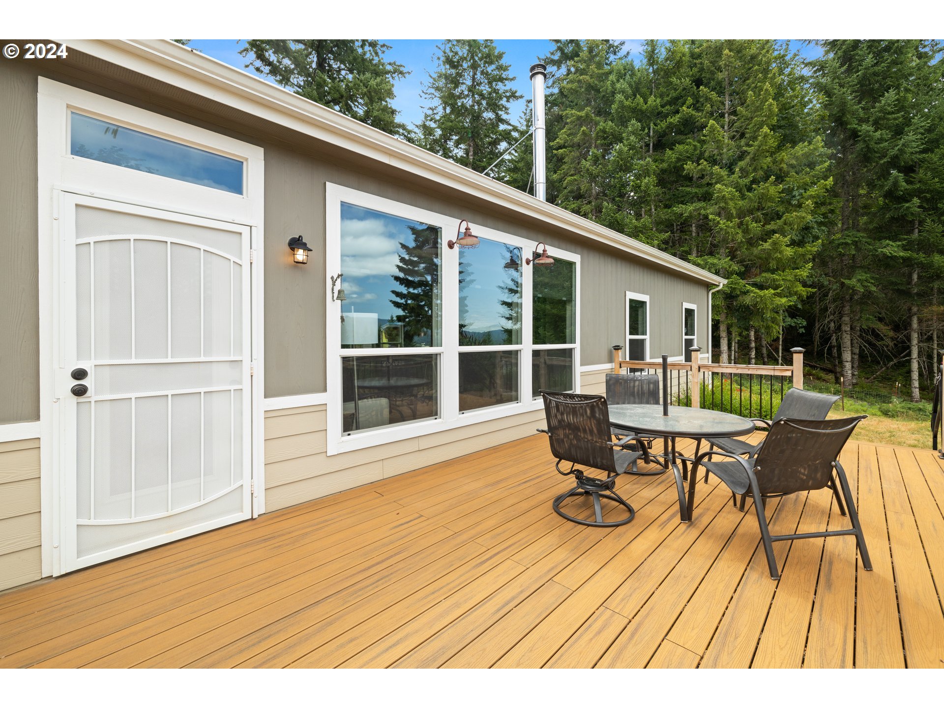 24343 Northwest Ridge Road Forest Grove, OR 97116 - Photo 6 of 48 Gallery Image 6