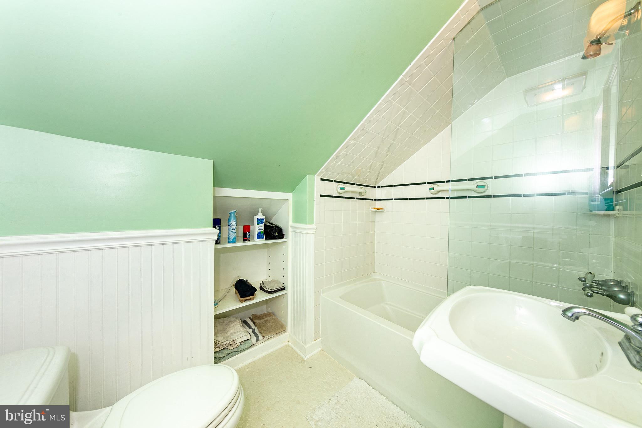 5 Rutledge Avenue Ewing, NJ 08618 - Photo 15 of 19
