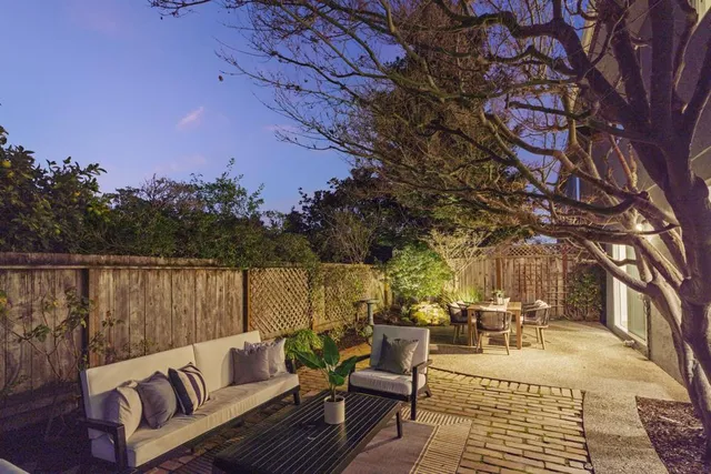 $2,698,000 | 131 Yawl Court, Foster City, CA 94404