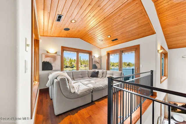 $3,100,000 | 8817 West Riverview Drive, Coeur D'Alene, ID 83814